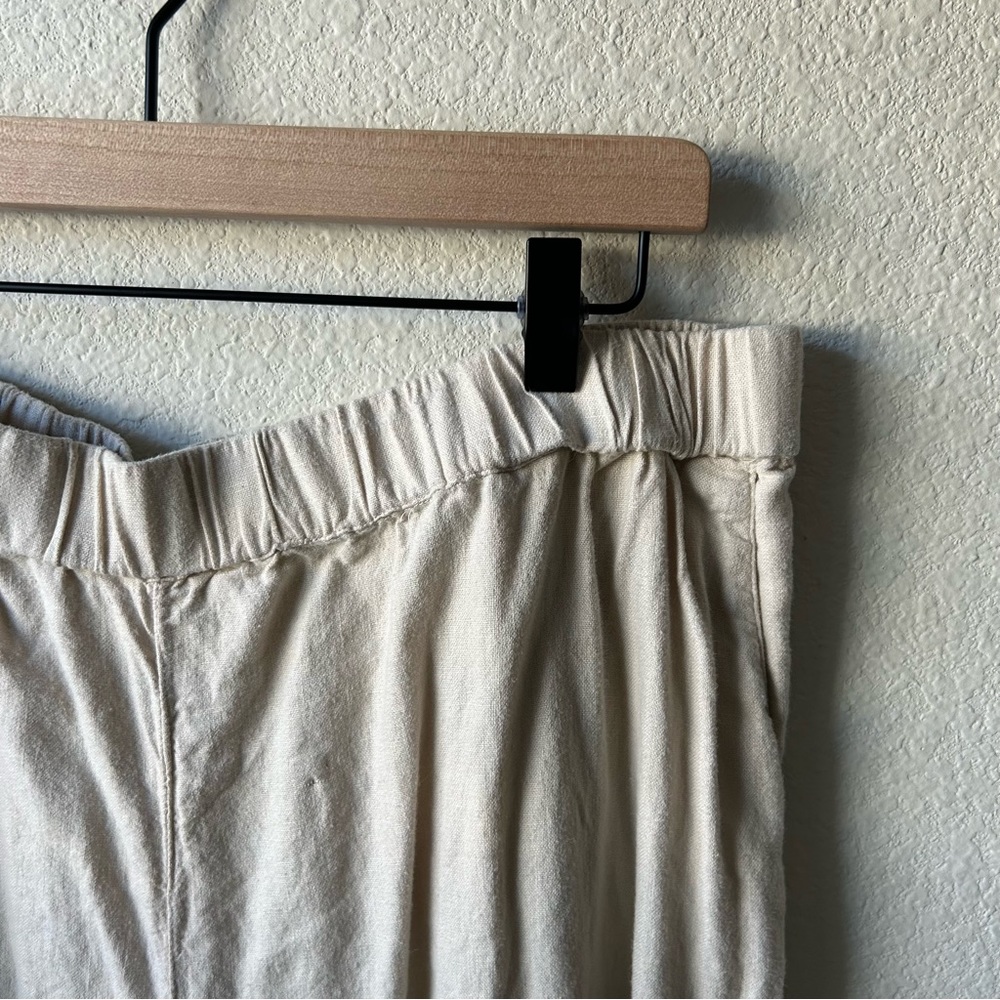 Abercrombie & Fitch Linen Wide Leg Pants with Side Slits - Picture 8 of 10